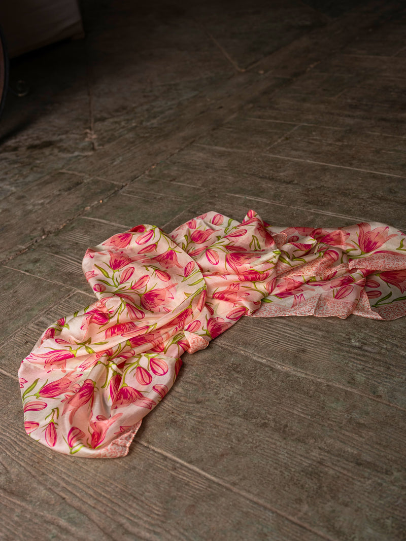 Pañuelo XL de seda motivos florales