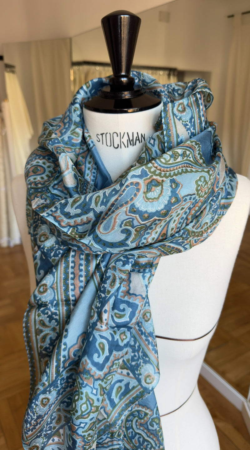 Pañuelo XL de seda y cashmere