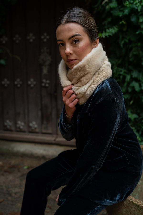 Cuello de visón Crudo doble