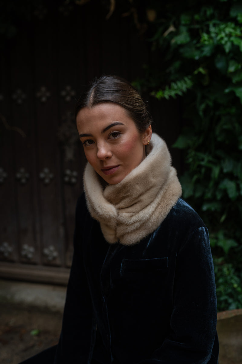 Cuello de visón Crudo doble