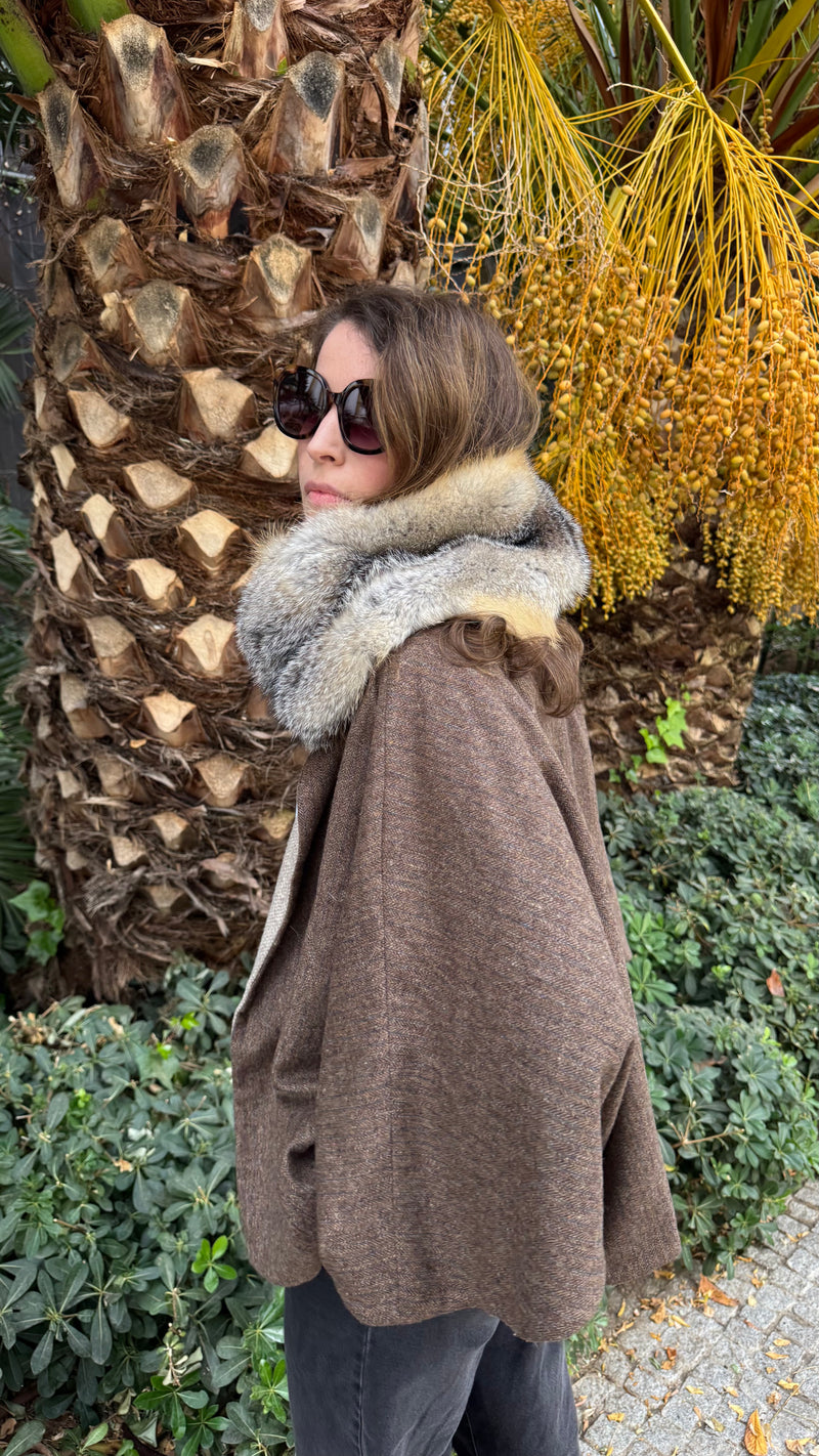 Cuello de zorro LATTE