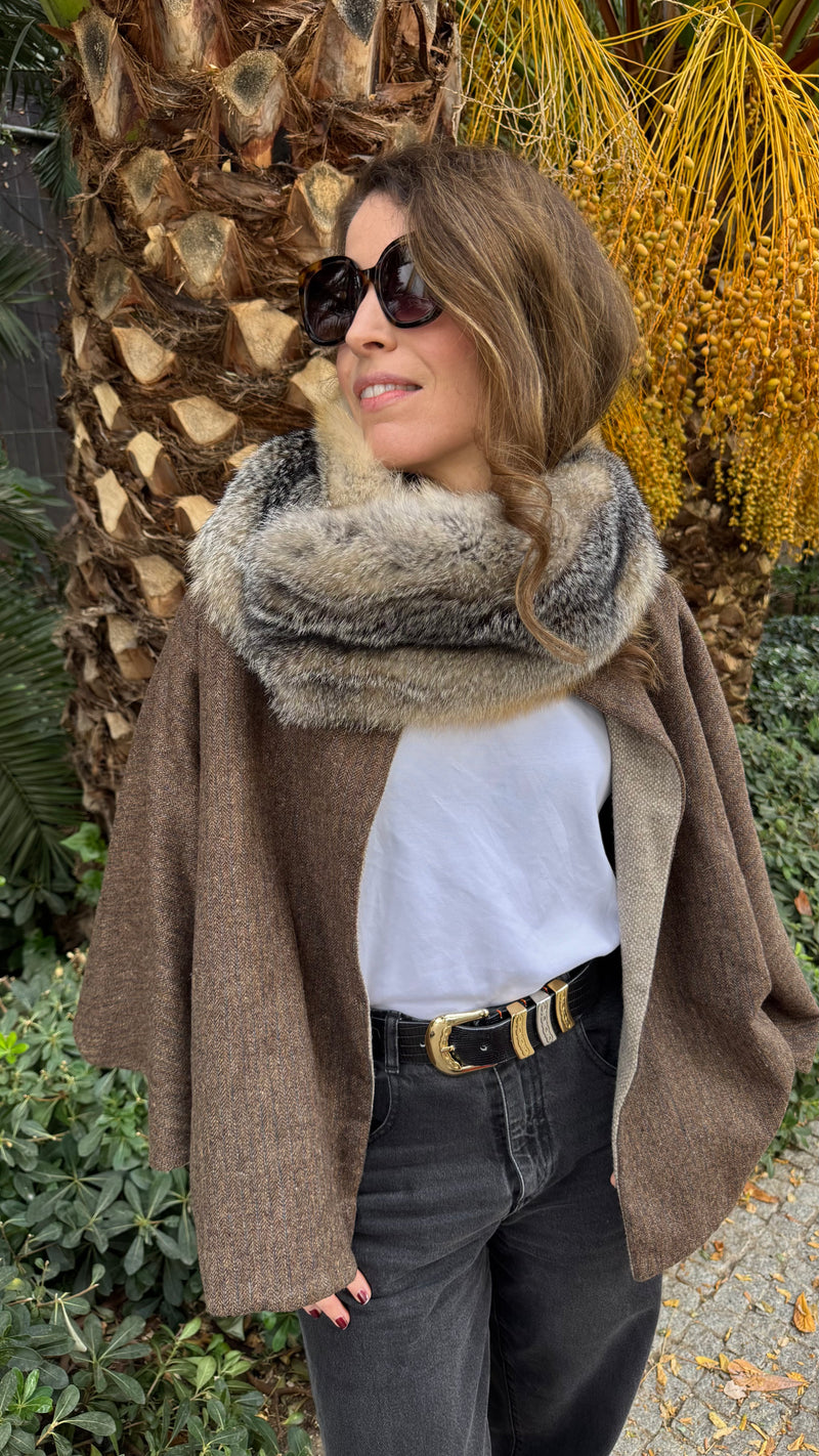 Cuello de zorro LATTE