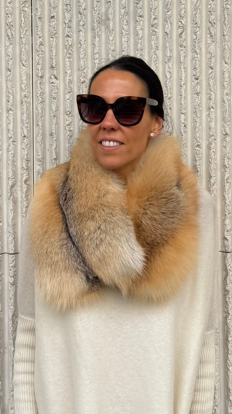 Cuello de zorro CARAMEL