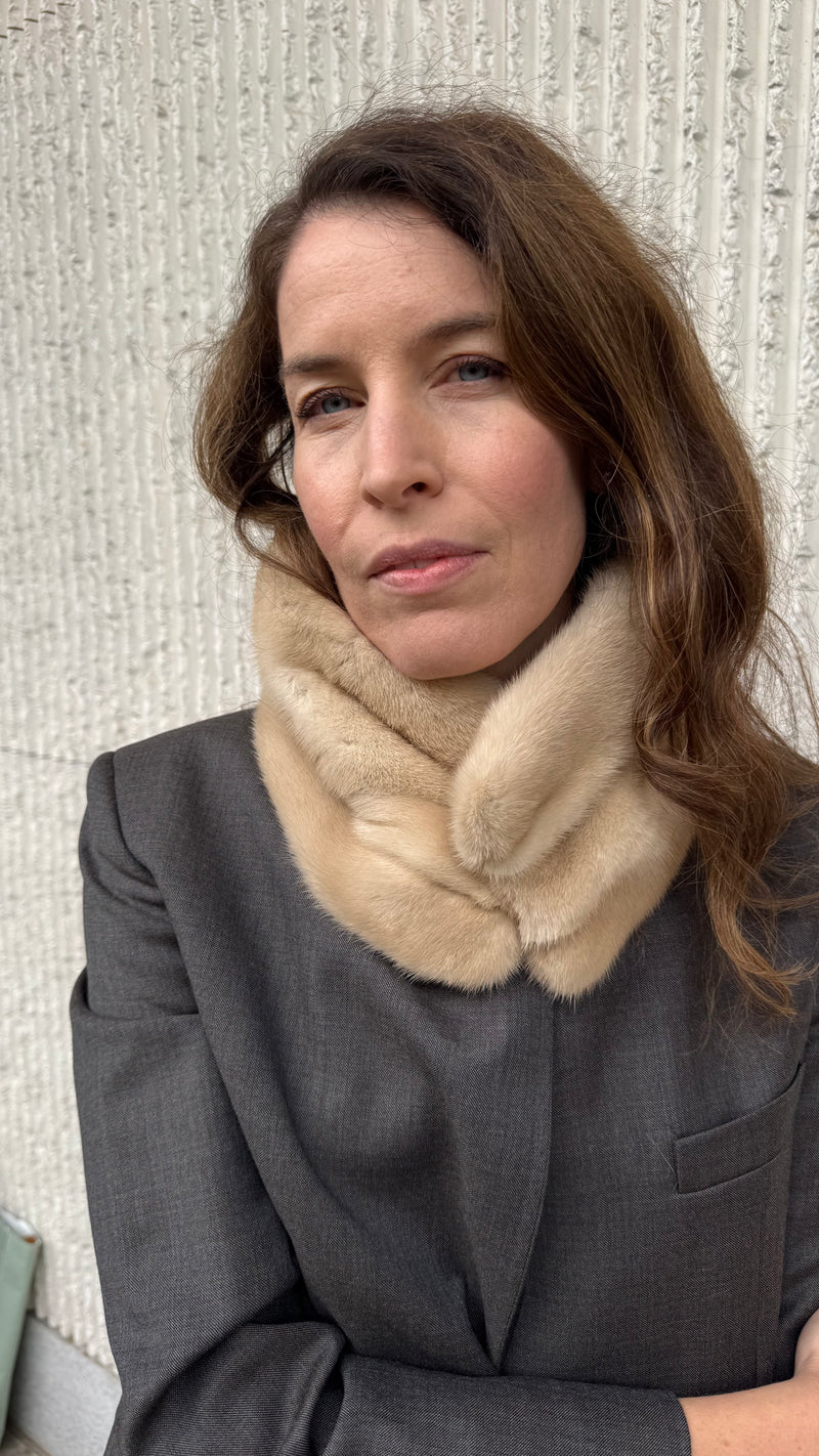 Cuello de visón Crudo doble