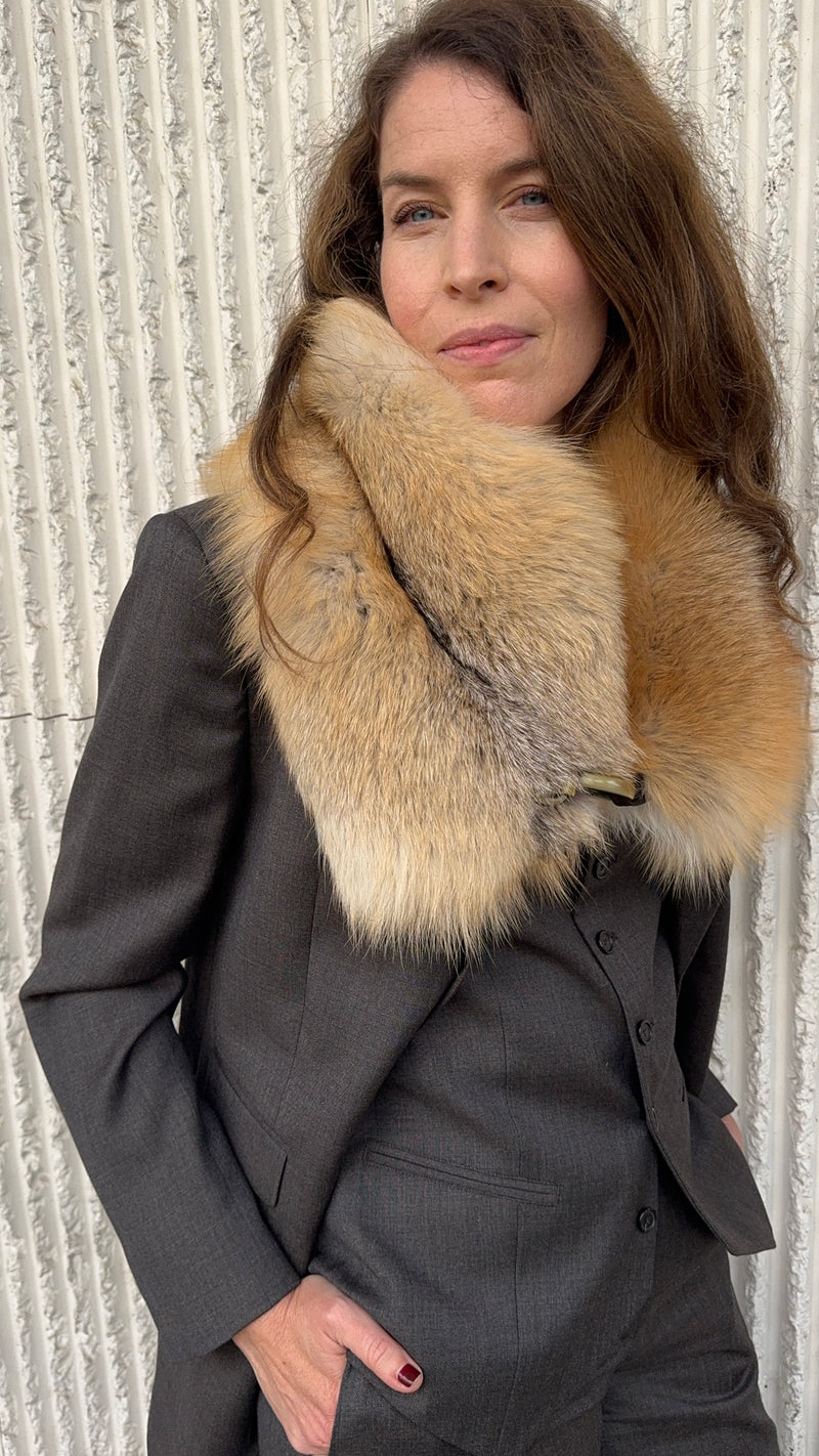 Cuello de zorro CARAMEL