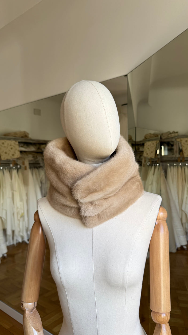 Cuello de visón Crudo doble