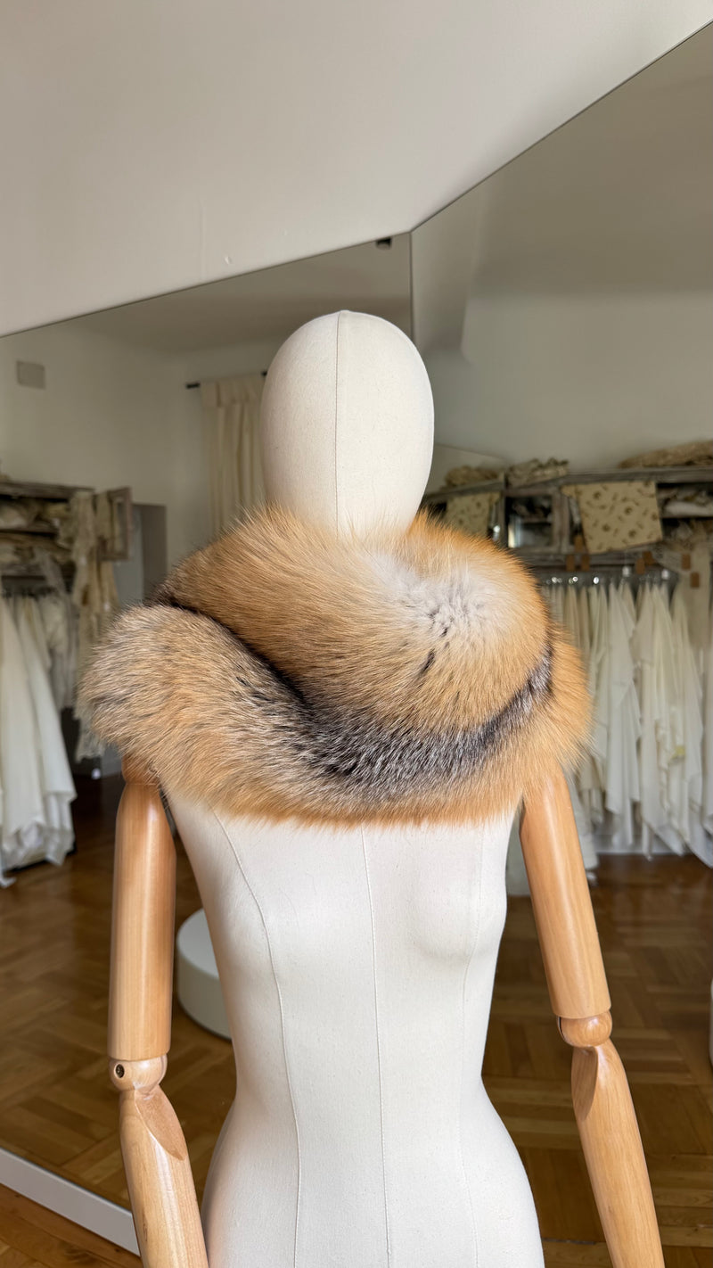 Cuello de zorro CARAMEL