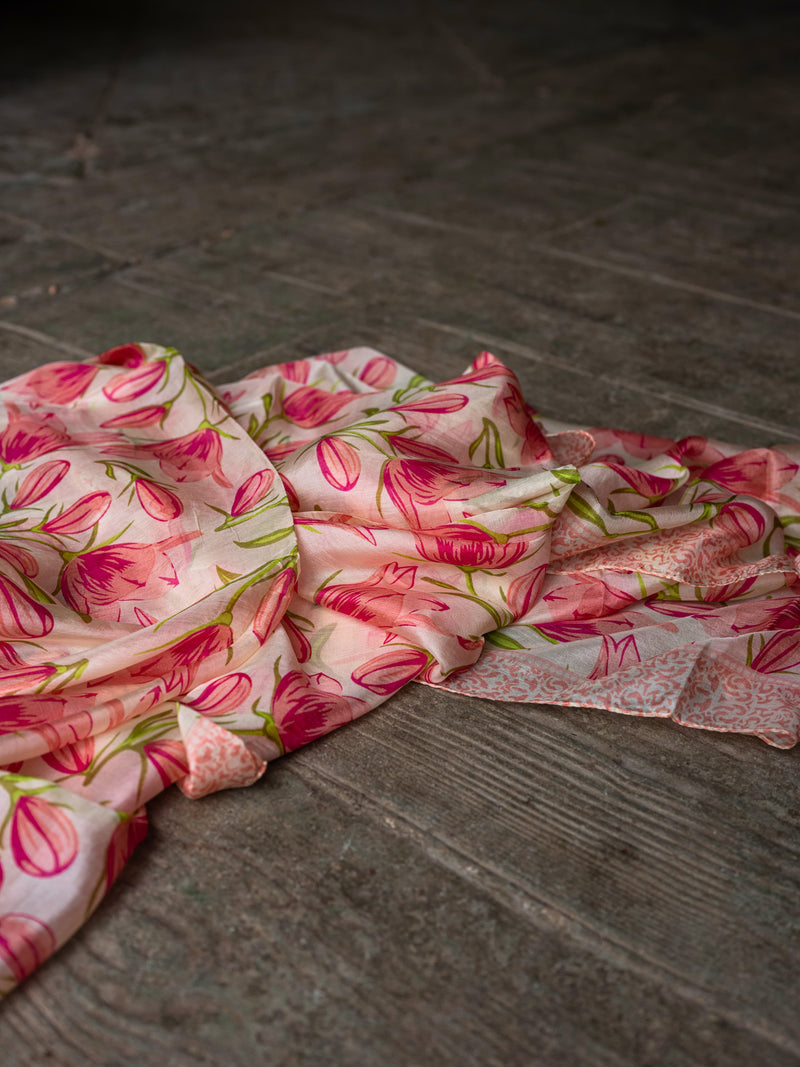 Pañuelo XL de seda motivos florales