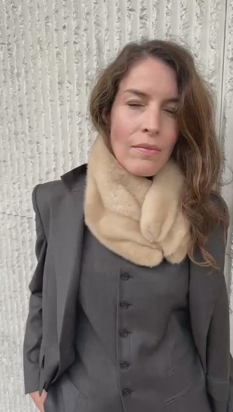 Cuello de visón Crudo doble