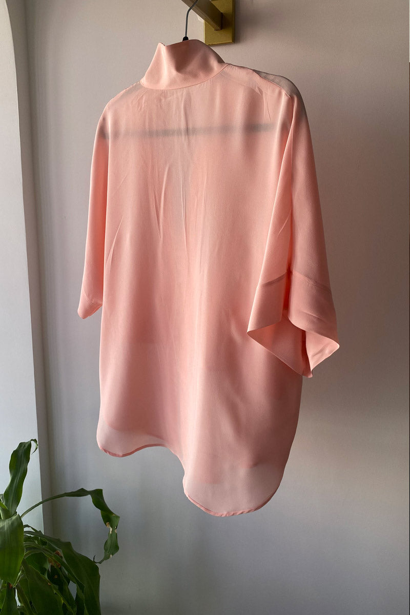 Camisa rosa de seda con bolsillos XL